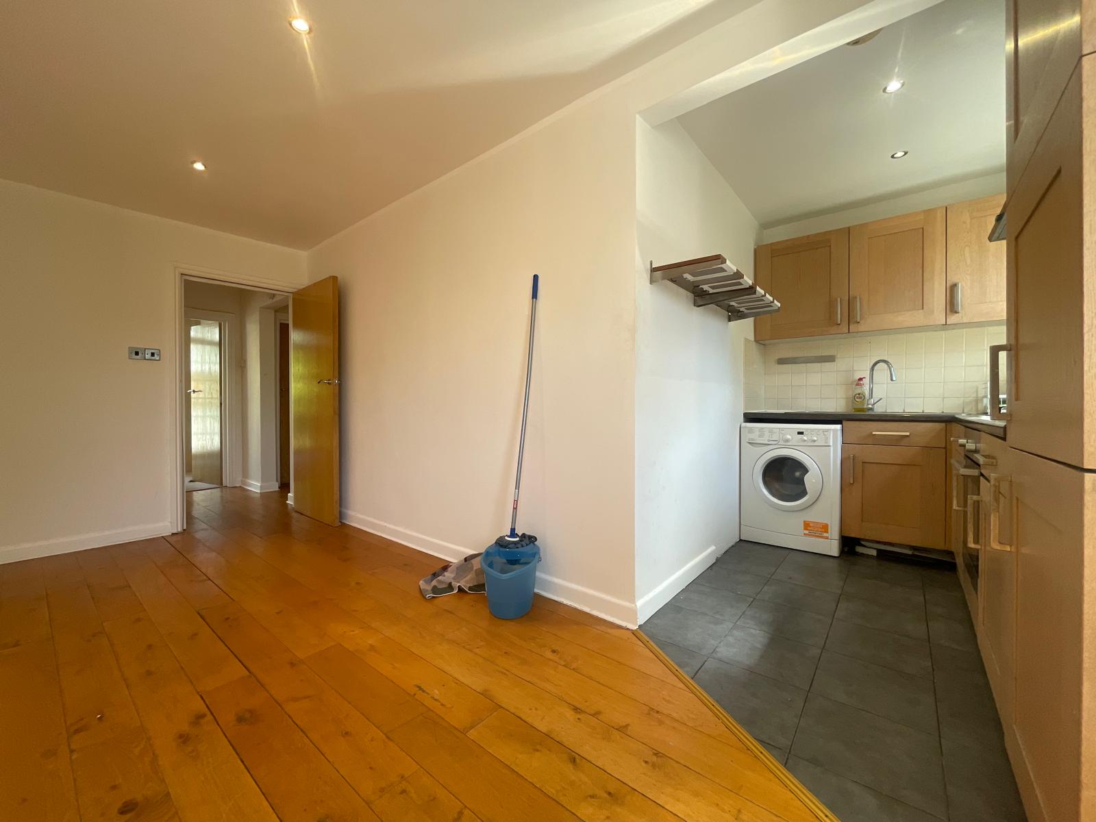 Flat Madeley Road in Greater London