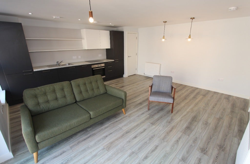 Flat Victoria Quay in City of Edinburgh