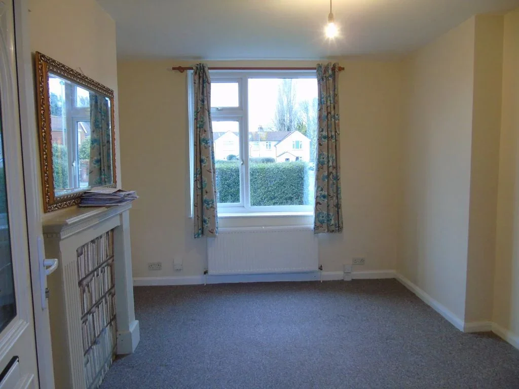 Flat Chadwick Road in Eastleigh