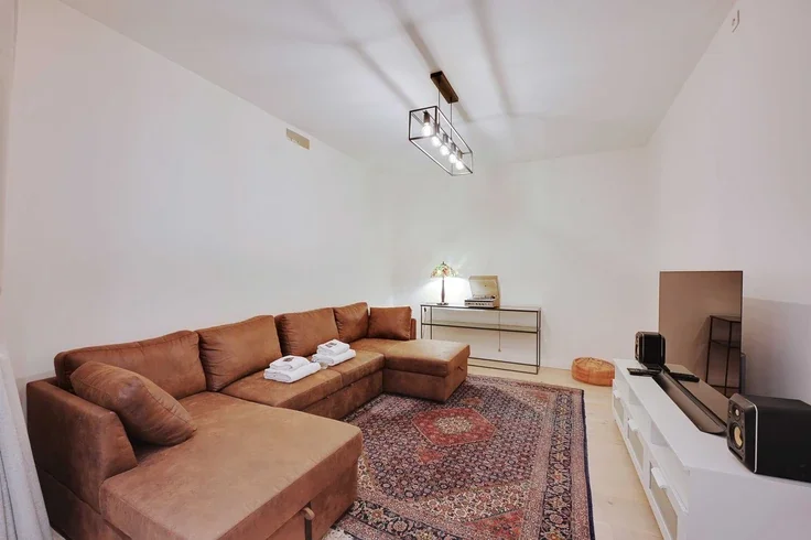 Flat Rue Saint-Joseph in Paris