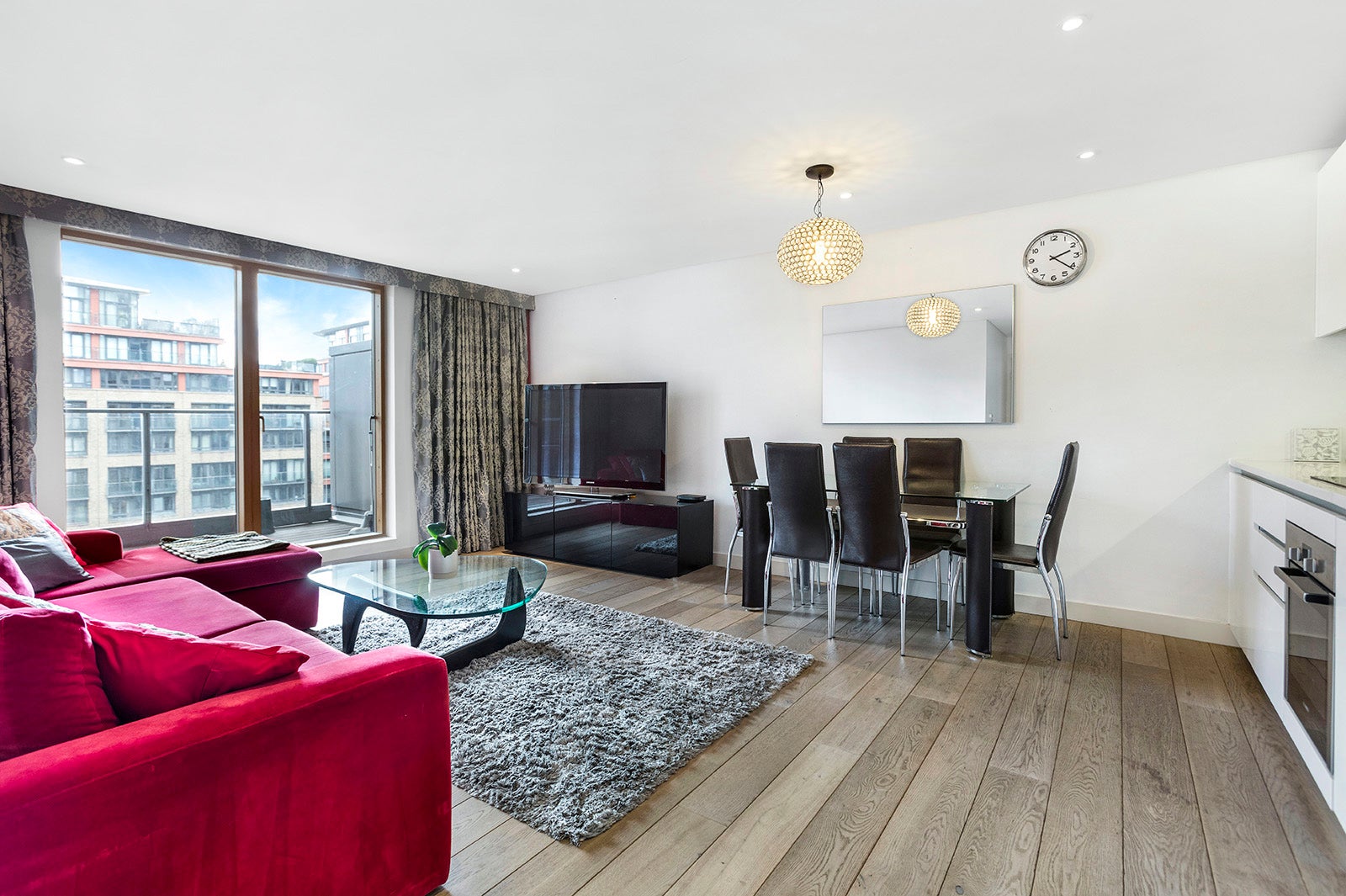 Flat Merchant Square in City of Westminster