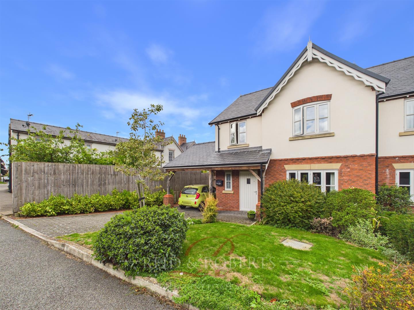 House Carden Lane in Tilston