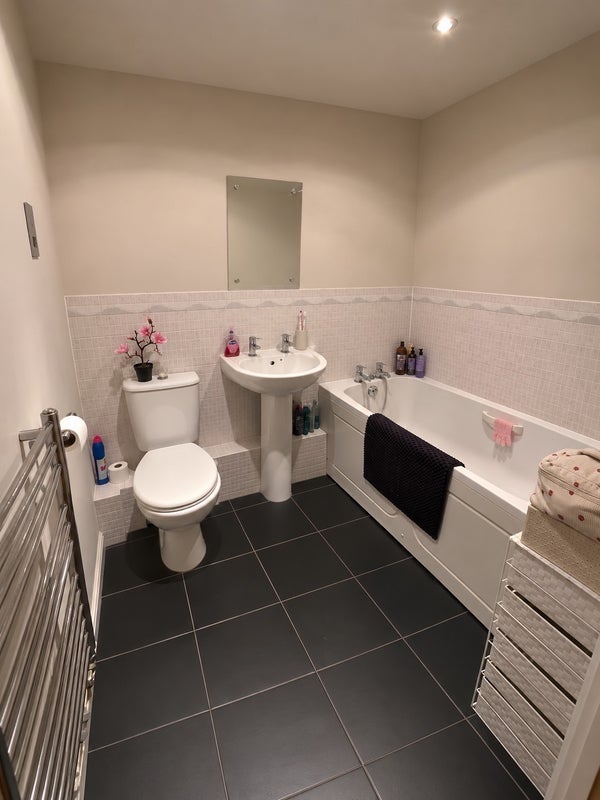 Room Copthorne Common Road in Mid Sussex