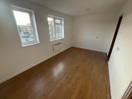 Flat Polden Close in Charnwood