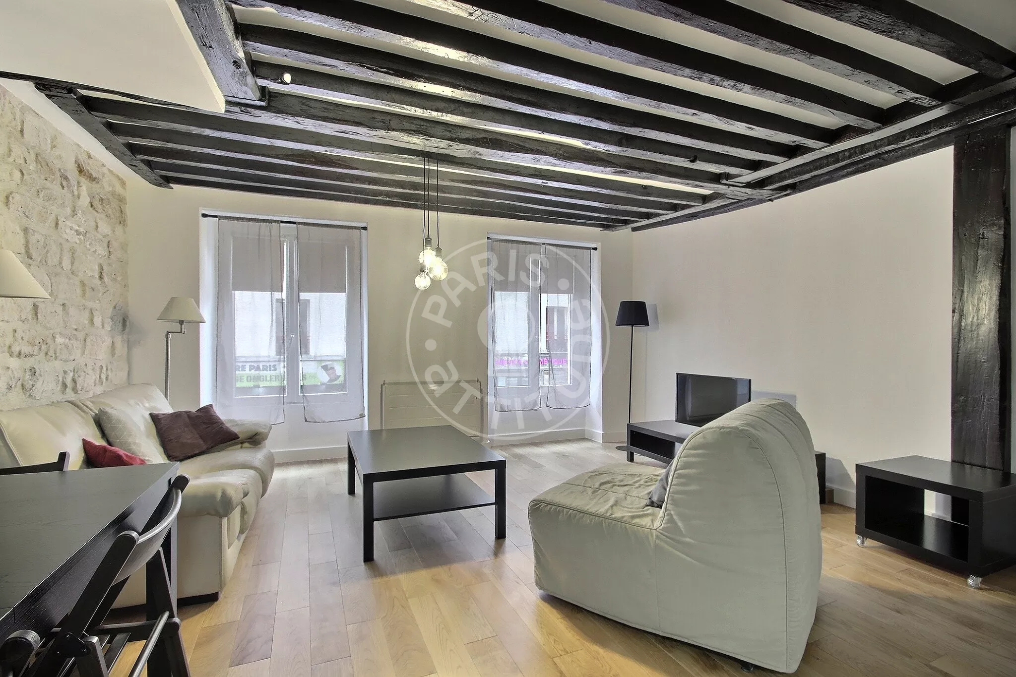 Appartement Rue du Château d'Eau à Paris