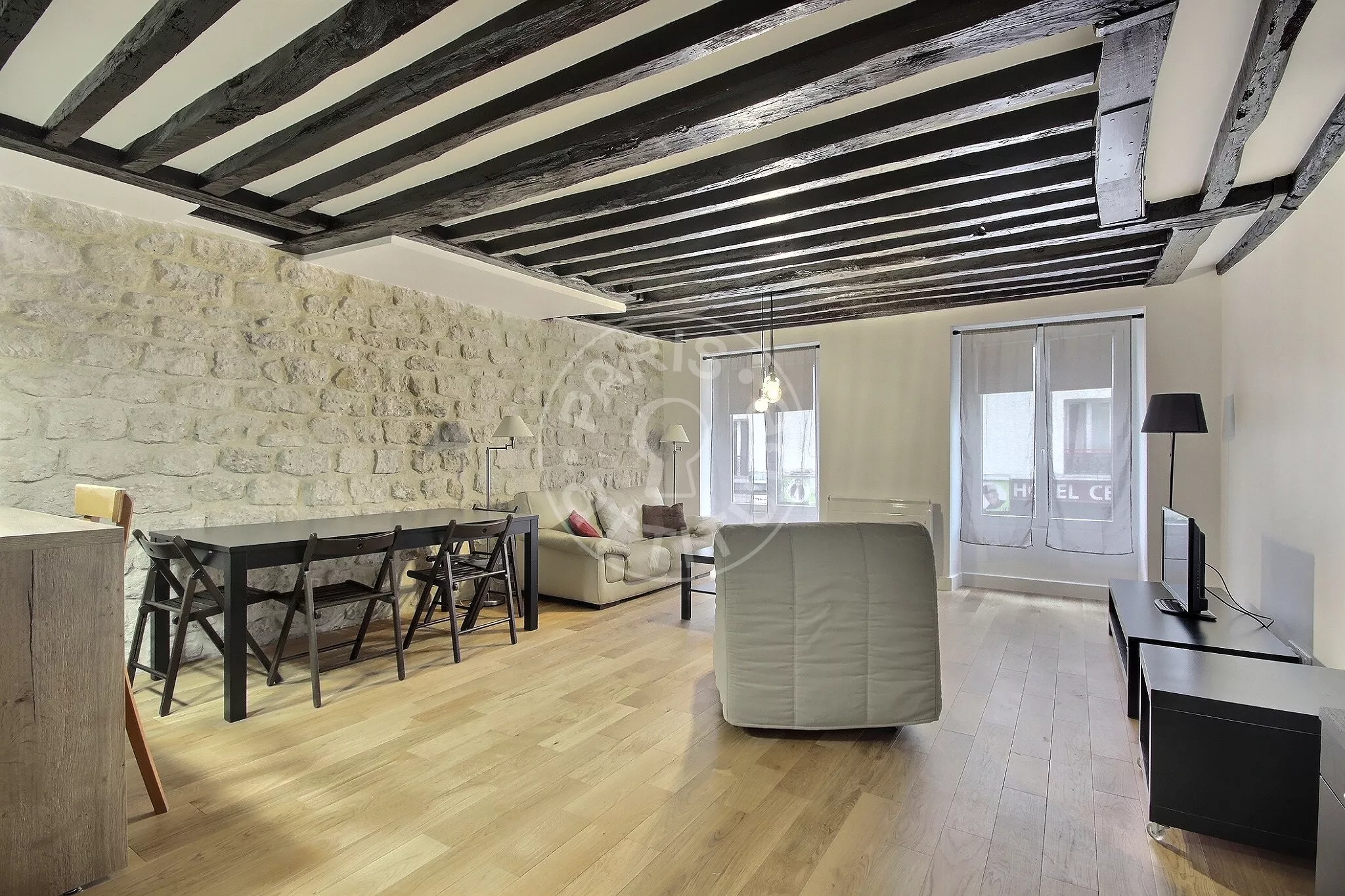 Appartement Rue du Château d'Eau à Paris