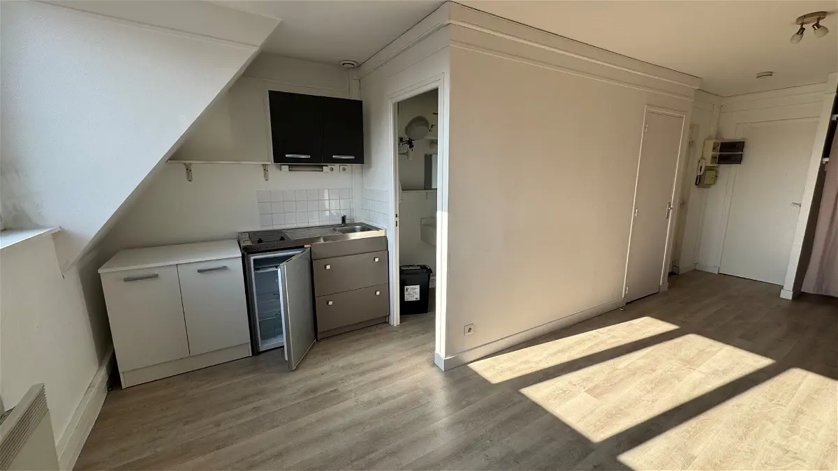 Flat Rue Merlin de Douai in Douai