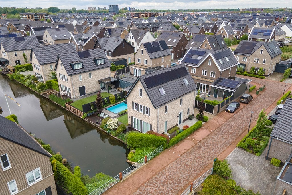 Huis Pompmolen 32 in Veenendaal