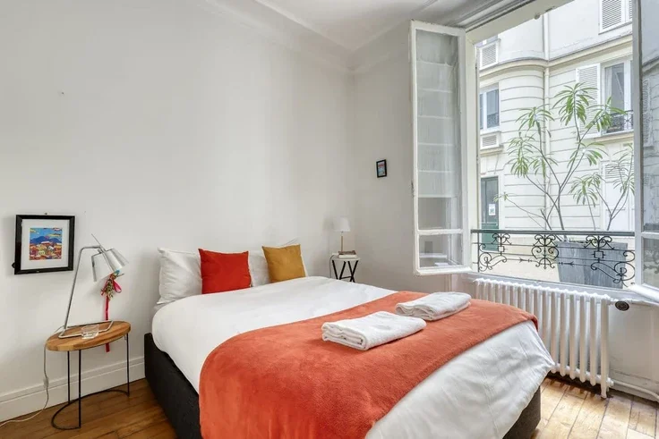 Flat Rue de Monttessuy in Paris