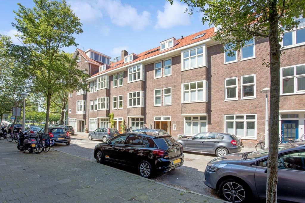 Flat Rietwijkerstraat in Amsterdam