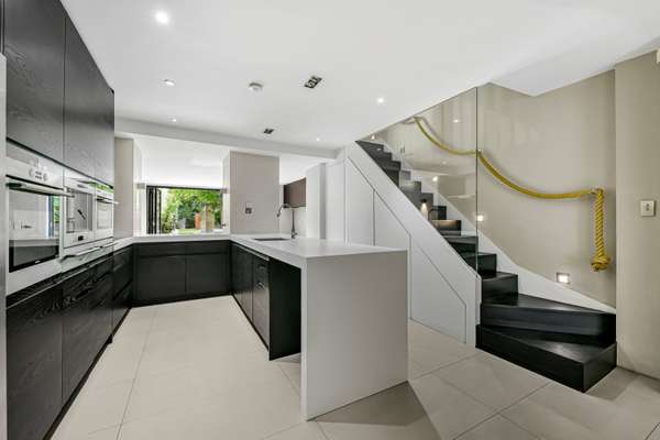 House Clifton Hill in City of Westminster