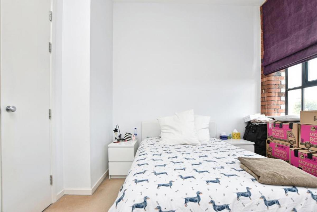 Flat Norfolk Place in Bristol
