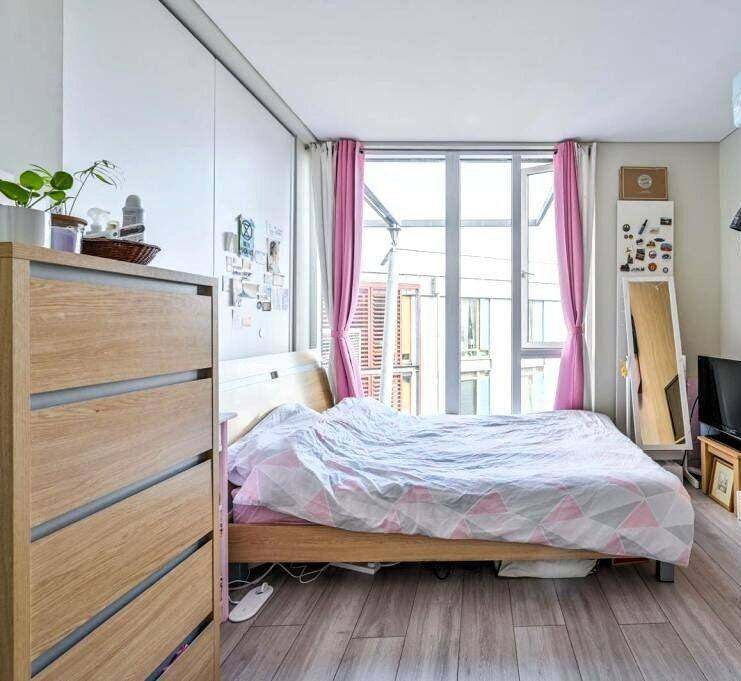 Room Dartmouth Road in Greater London