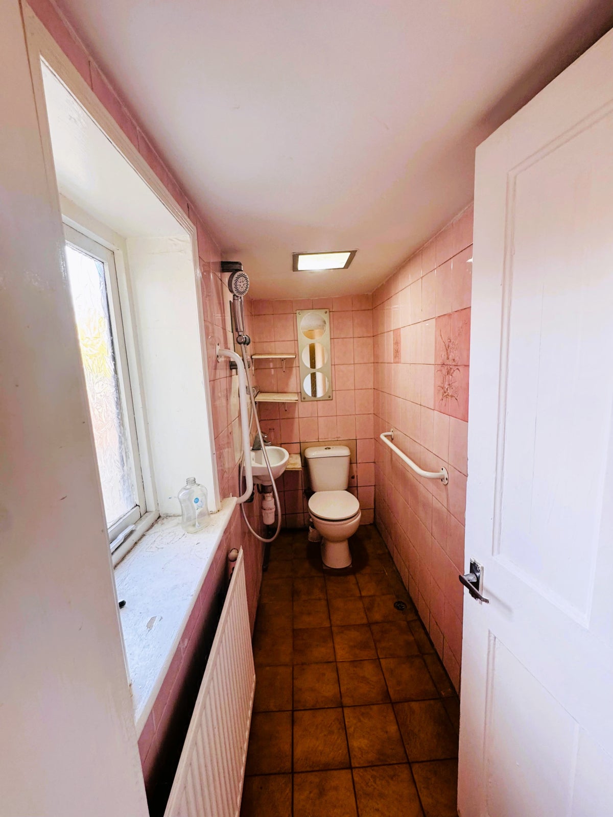 House Guru Nanak Road in Greater London