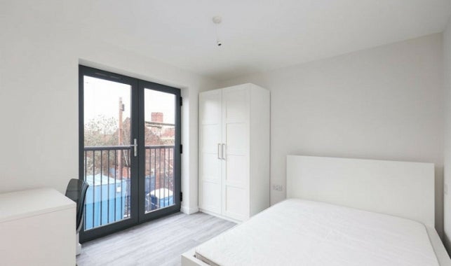 Flat Arundel Street in Sheffield