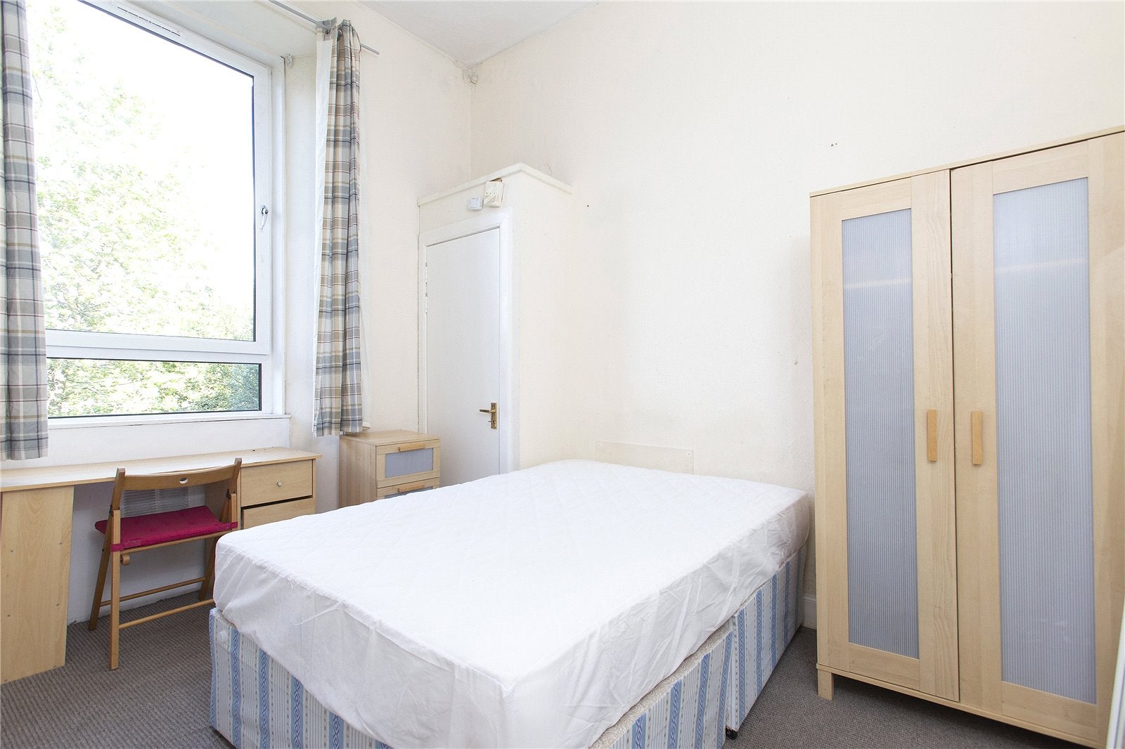 Flat Bruntsfield Place in City of Edinburgh