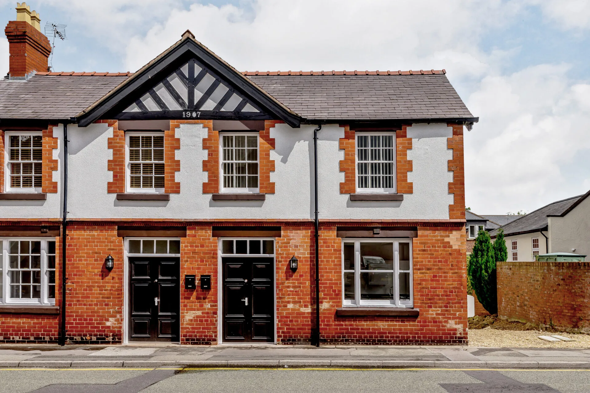 Flat Glynne Way in Hawarden