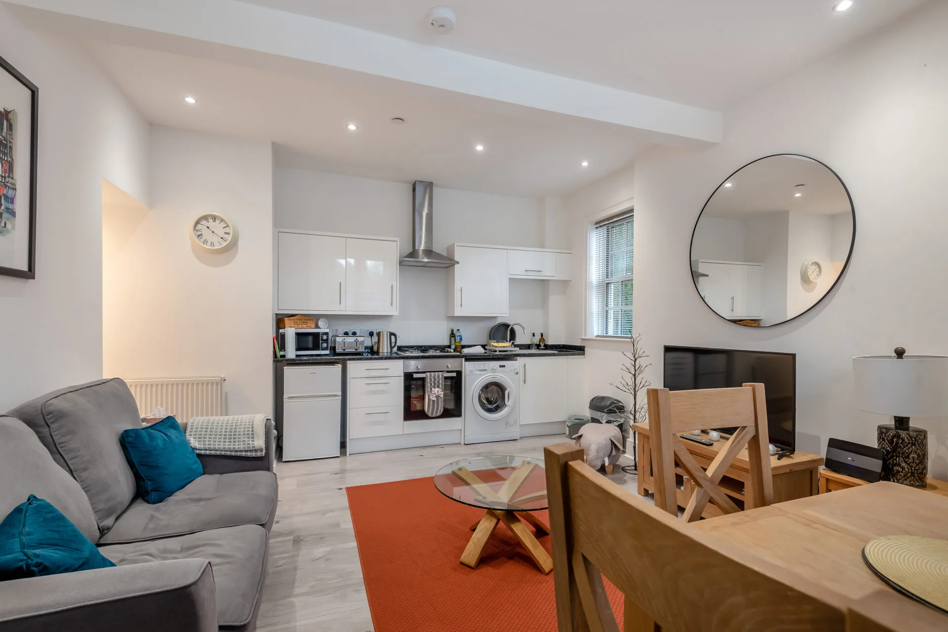 Flat Glynne Way in Hawarden