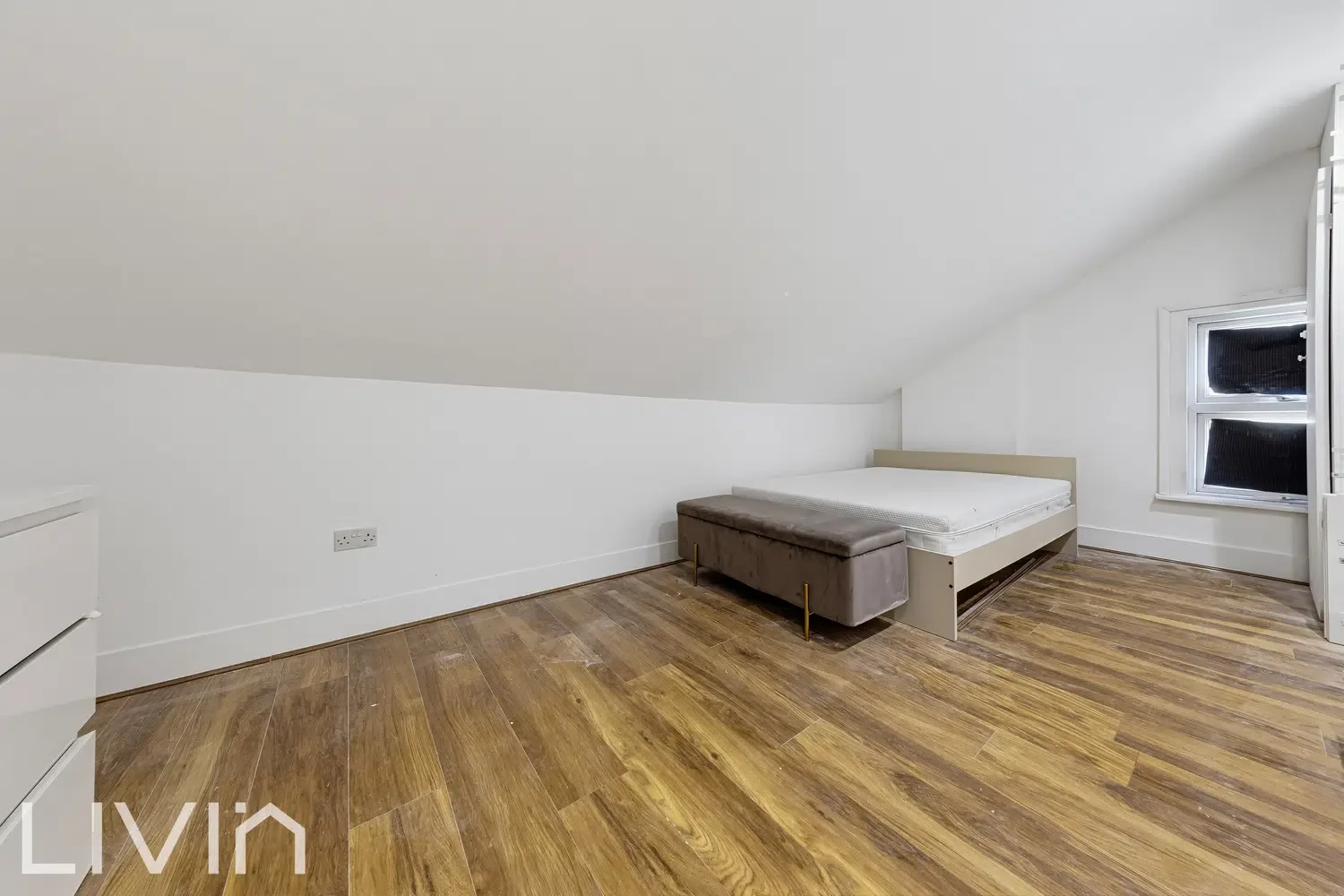 Flat Birdhurst Rise in Greater London