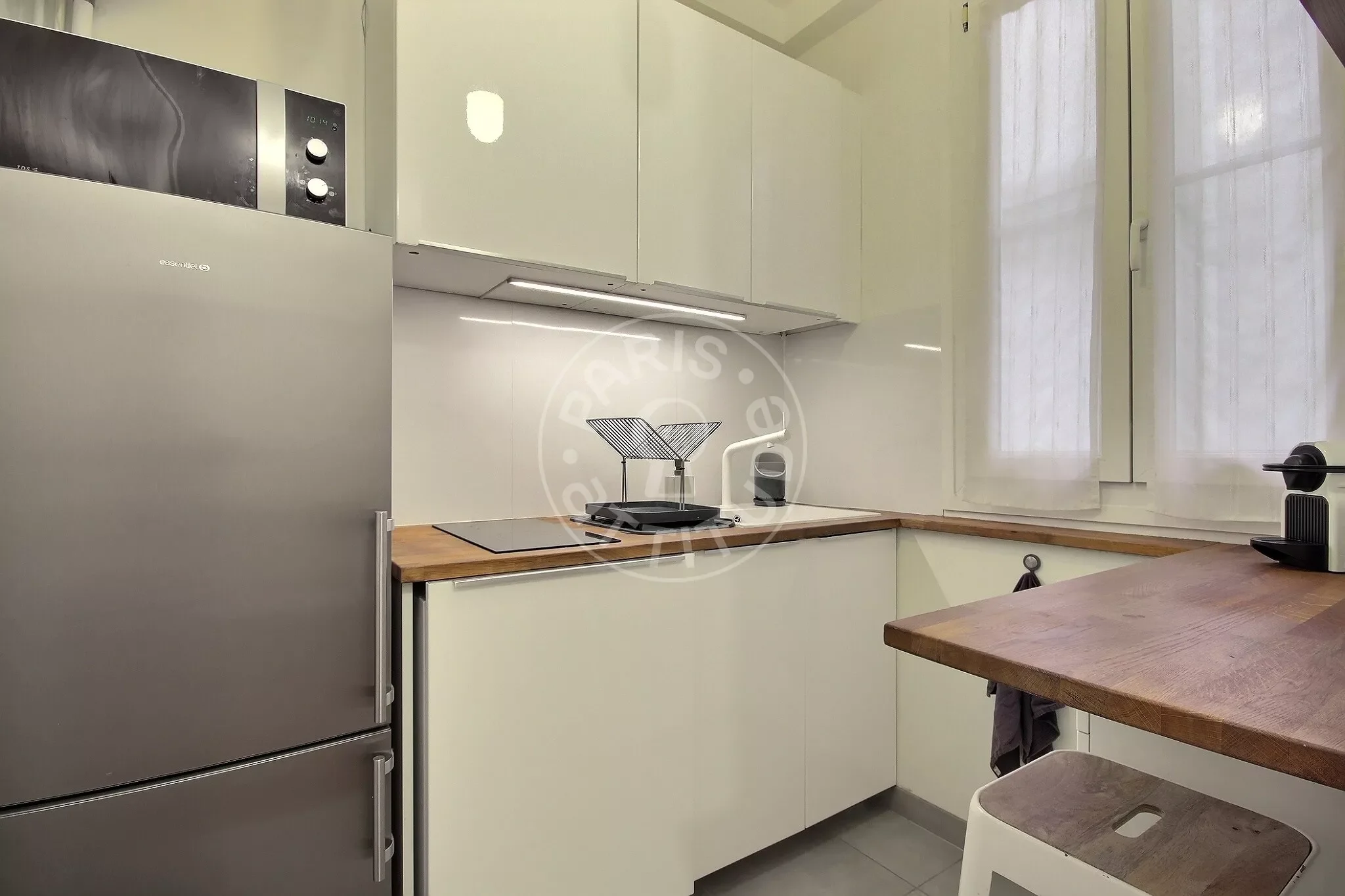 Flat Rue Philibert Lucot in Paris