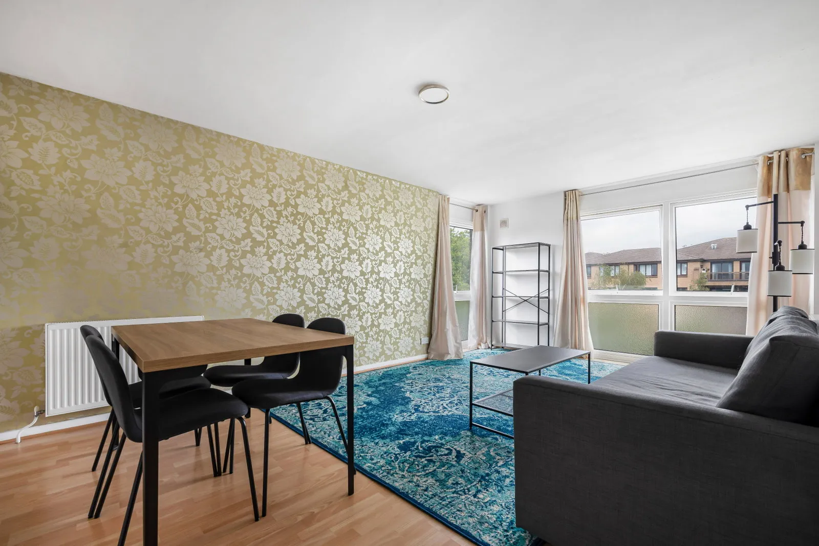 Flat Widmore Road in Greater London