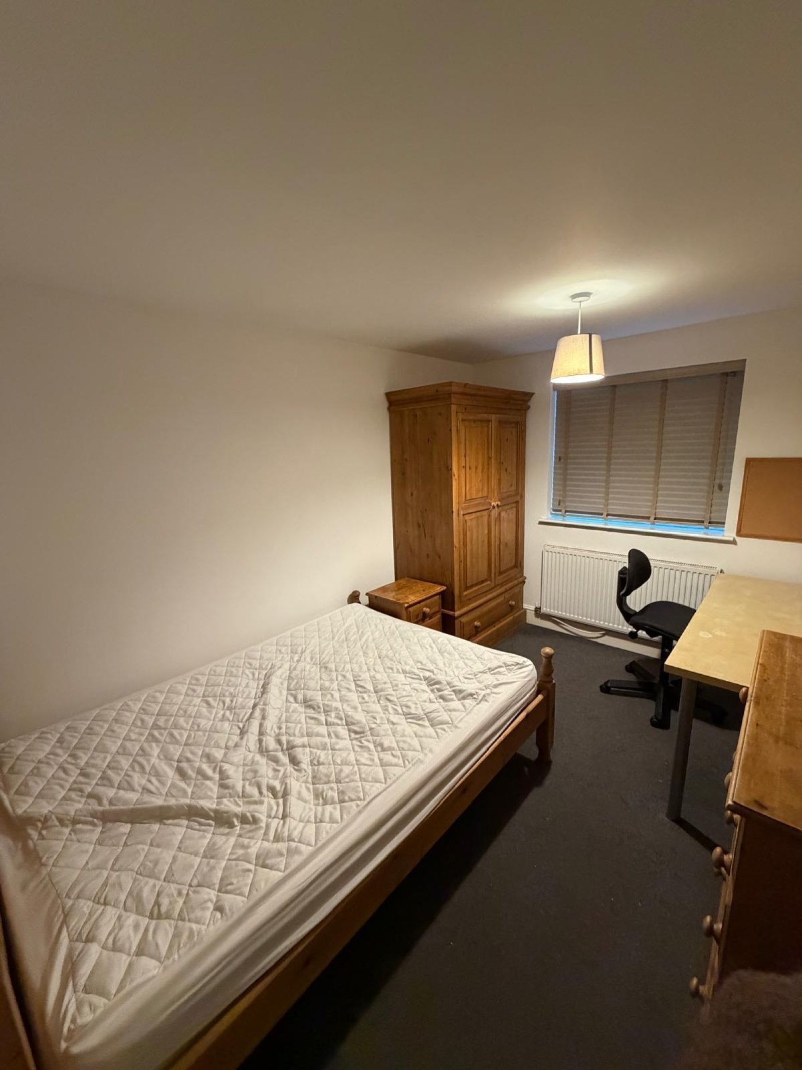 Room Leopold Street in Charnwood