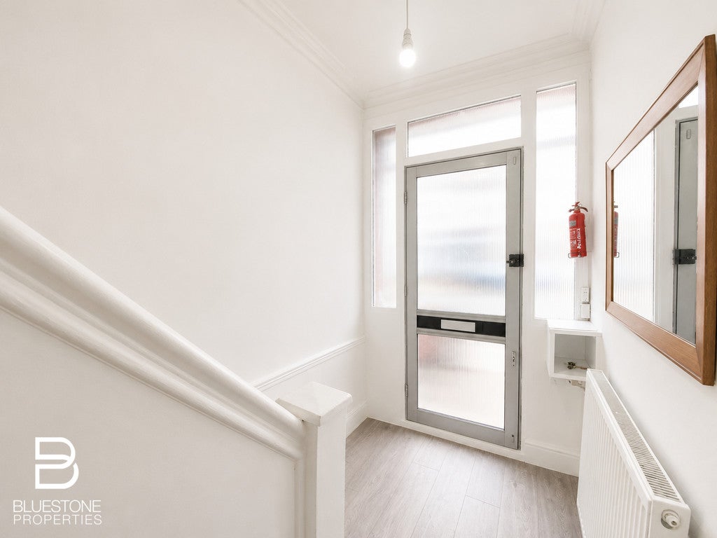 Room Franciscan Road in Greater London