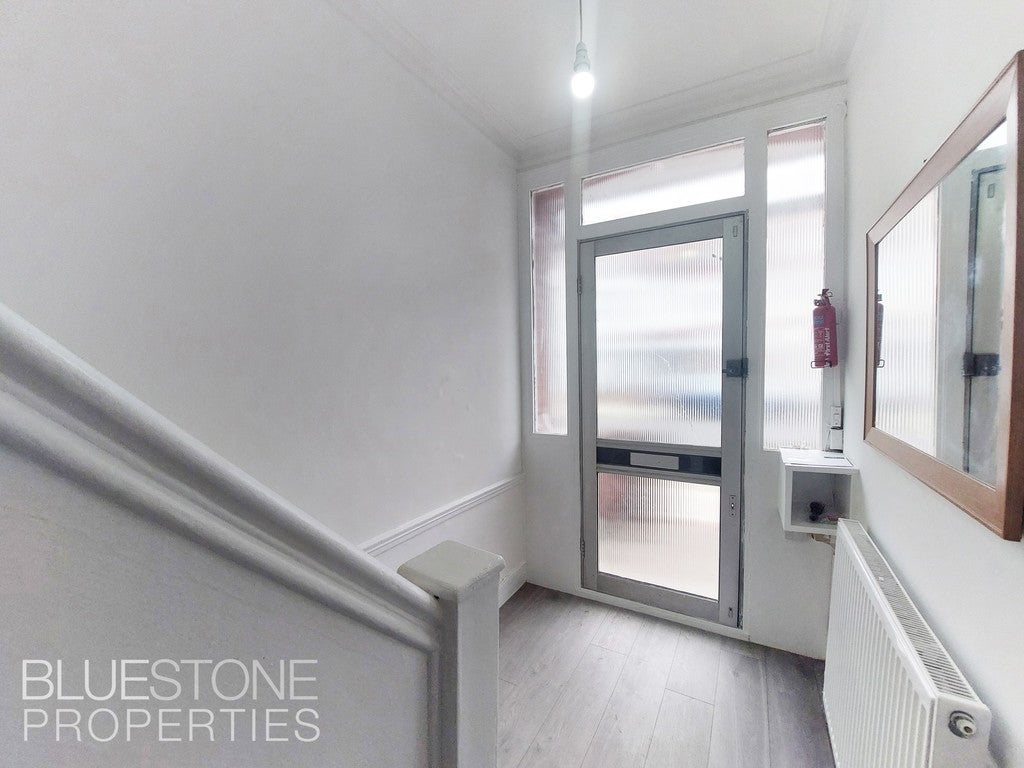Room Franciscan Road in Greater London