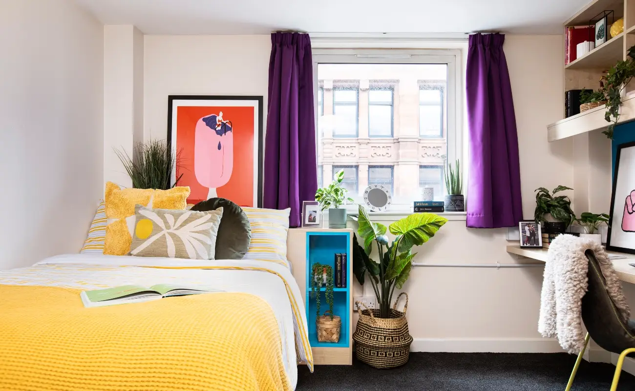 Flat Springfield Court in Glasgow