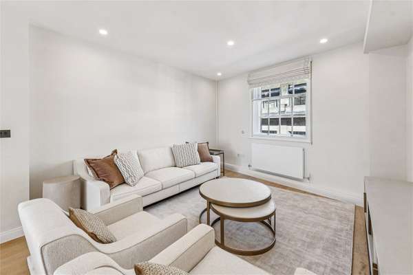 Flat Regent Street in City of Westminster