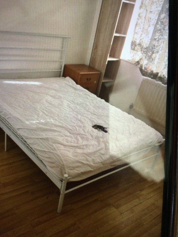 Room St Anns Road in Greater London