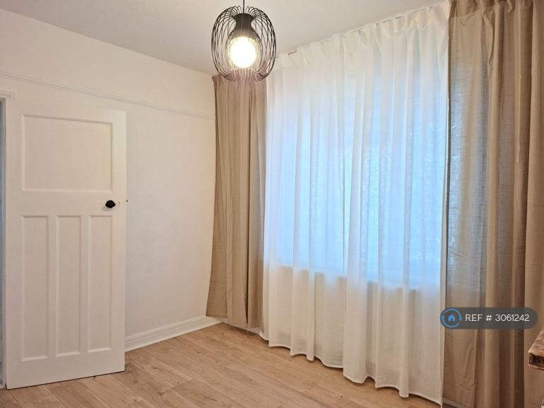 House Blanmerle Road in Greater London