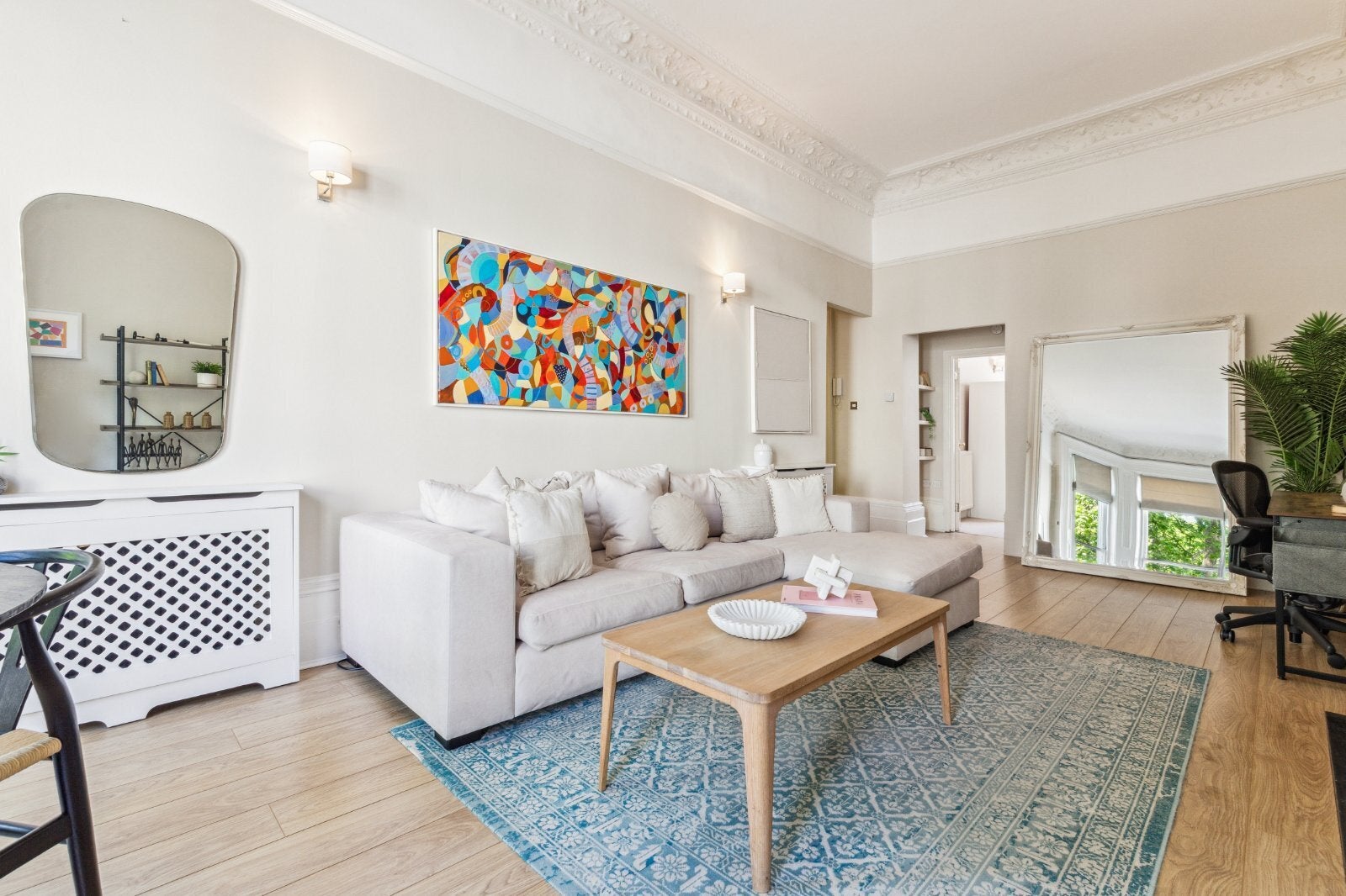 Flat Stanhope Mews West in Greater London