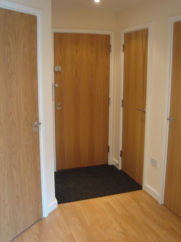 Flat Lanadron Close in Greater London