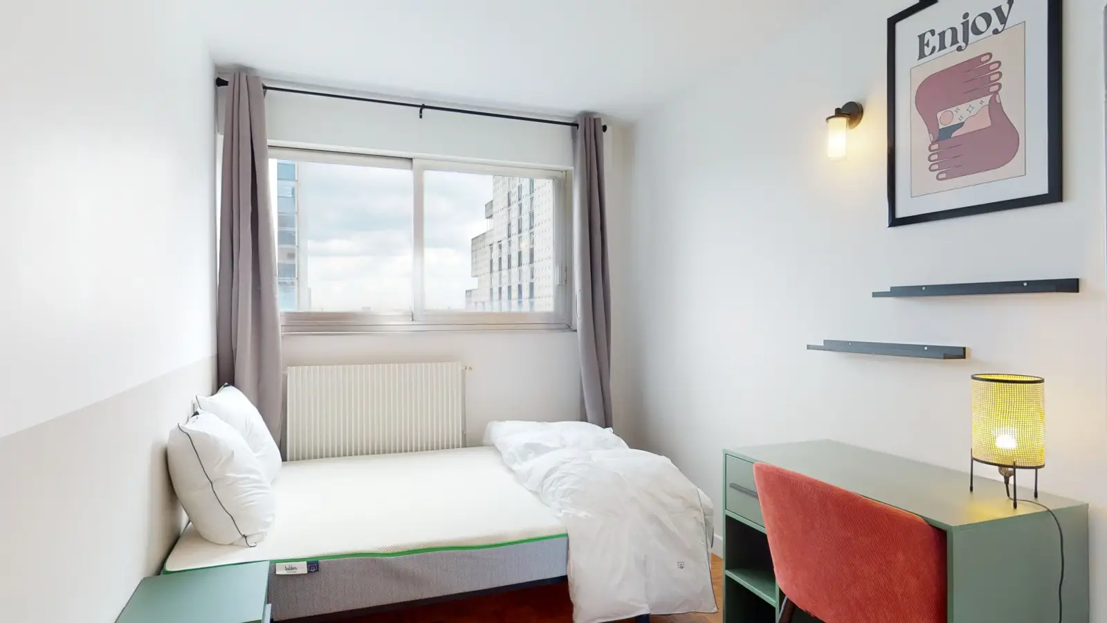 Flat Allée Louis Blanc in Courbevoie