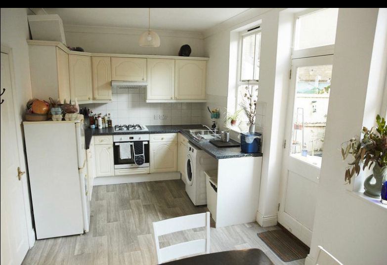 Room Horton Road in Greater London