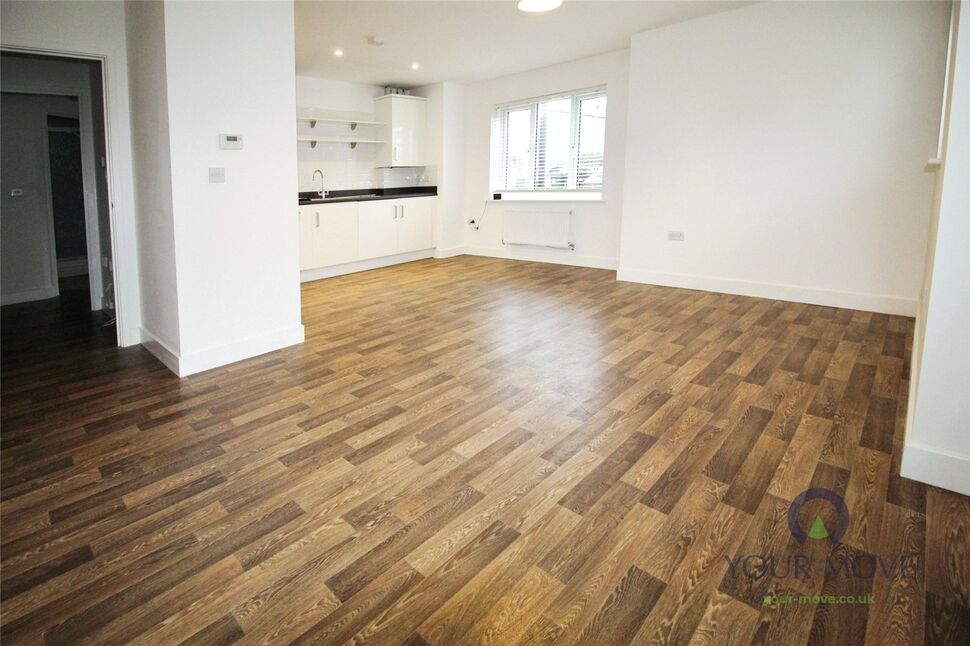 Flat Kensington Way in Wealden