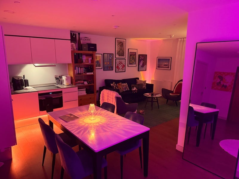 Room Ash Avenue in Greater London