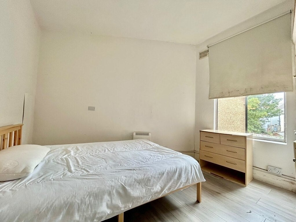 Flat Botoner Road in Coventry