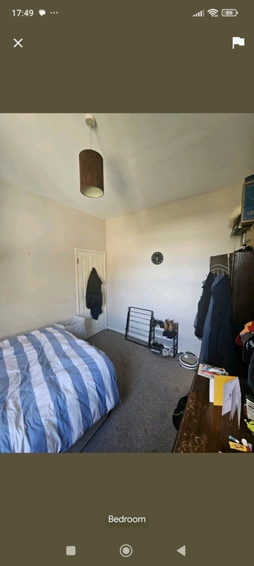 Room Hubert Grove in Greater London