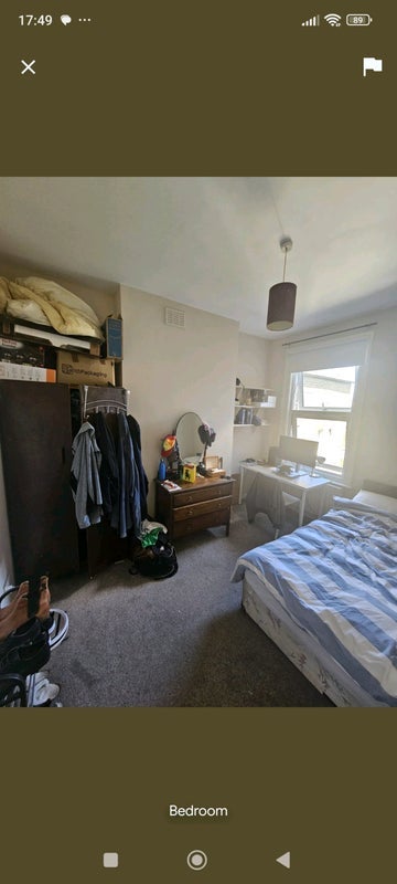 Room Hubert Grove in Greater London