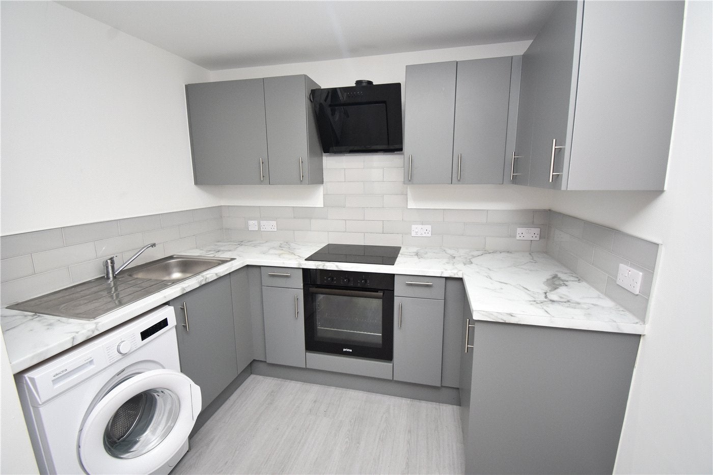 Flat New Chester Road in New Ferry
