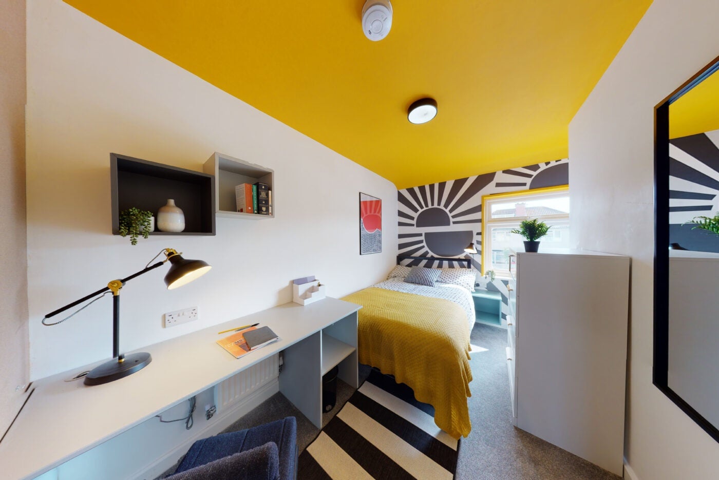 House Landseer Avenue in Bristol
