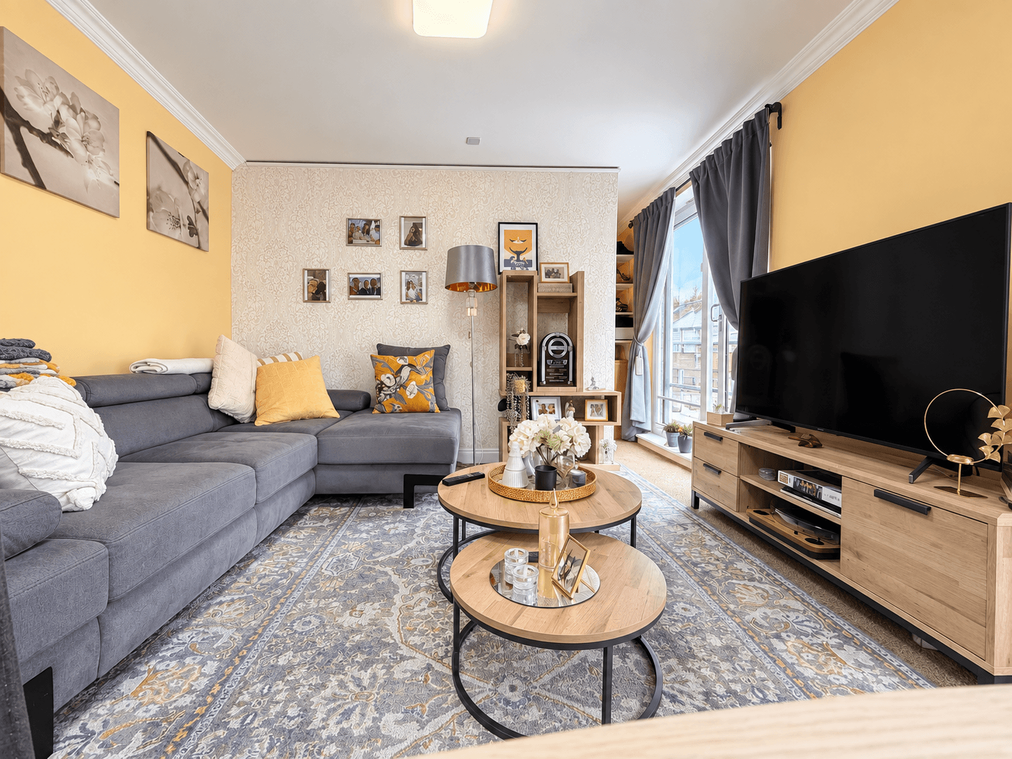 Flat Beechfield Road in Greater London
