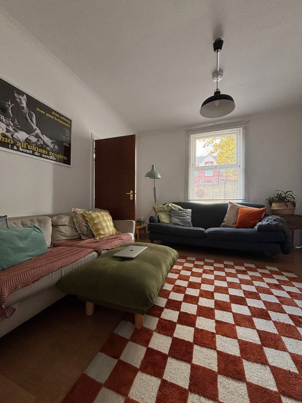 Room Isabella Road in Greater London