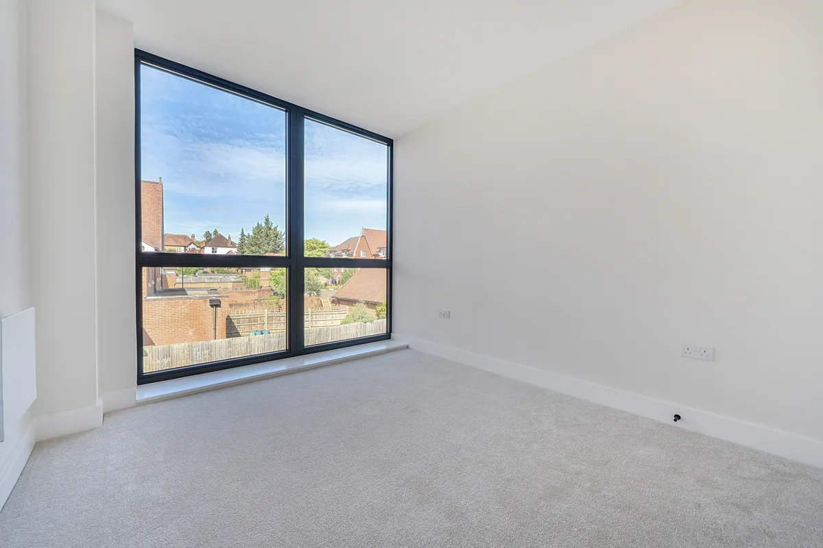 Flat Hargrave Road in Maidenhead