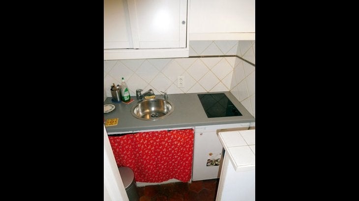 Flat Rue de la Fontaine du But in Paris