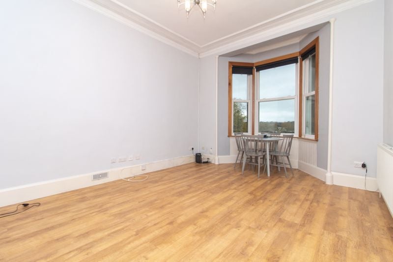Flat Williamson Avenue in Dumbarton