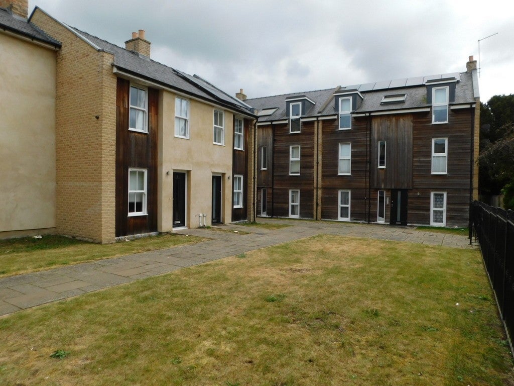 Flat Broad Walk (Extension Walk) in King's Lynn