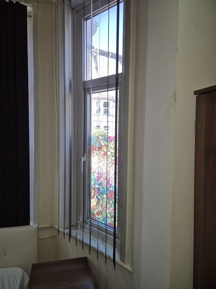 Room Acland Road in Greater London